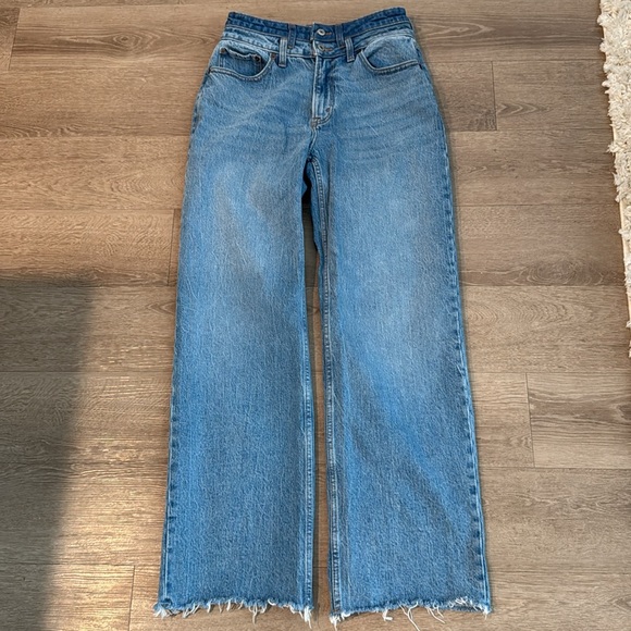 Abercrombie & Fitch Curve Love HighRise 90s Relaxed Jean Med Double Waistband 27 - Picture 2 of 11